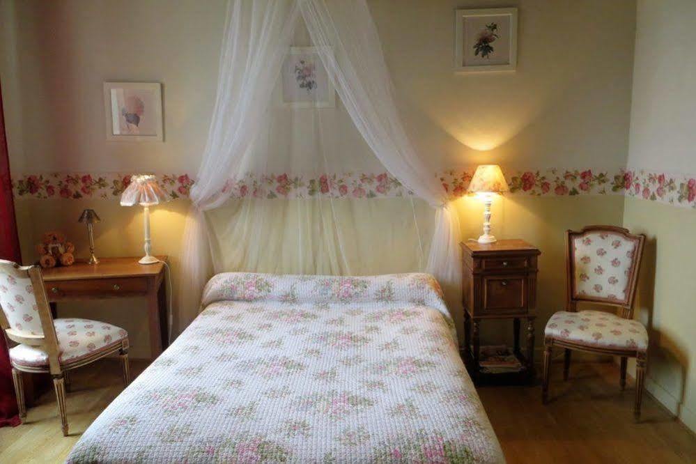 Aux Trois Fontaines Bed & Breakfast Eynesse Luaran gambar