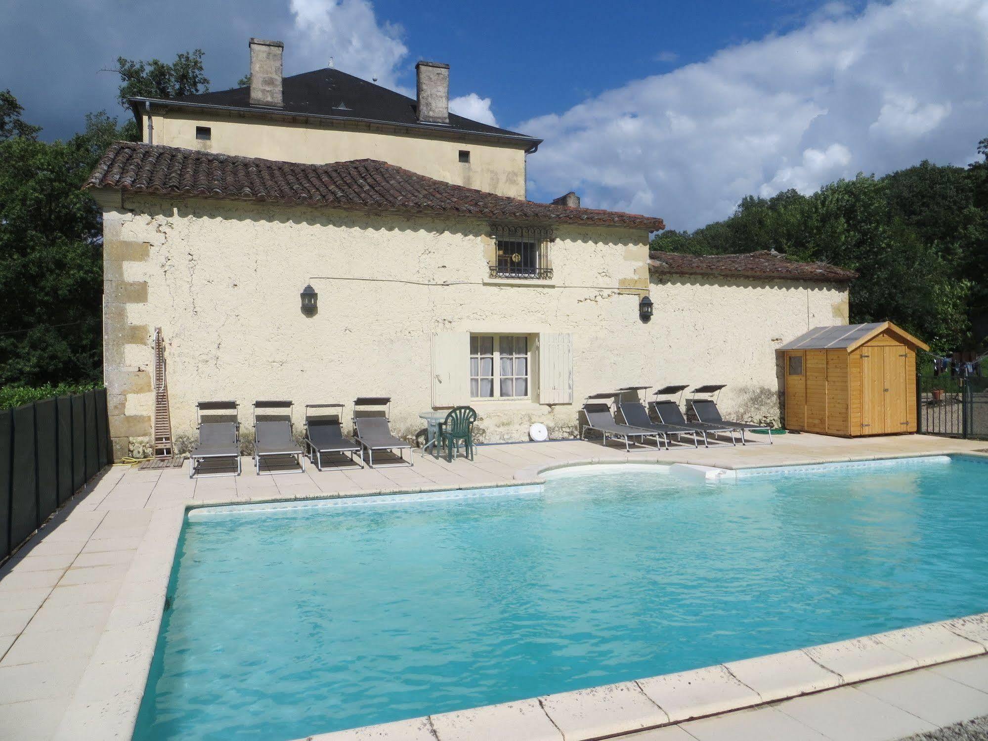 Aux Trois Fontaines Bed & Breakfast Eynesse Luaran gambar